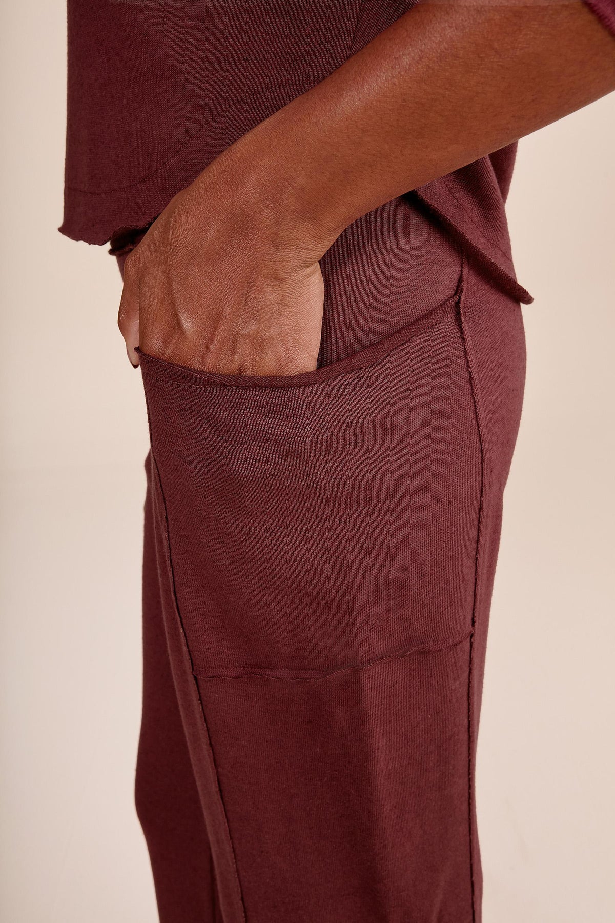 Slow Knit Straight-Leg Pants