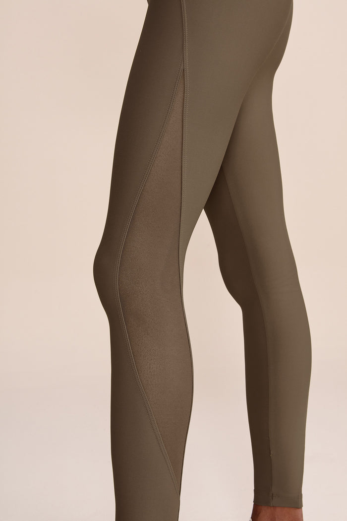 V Tule Core Leggings