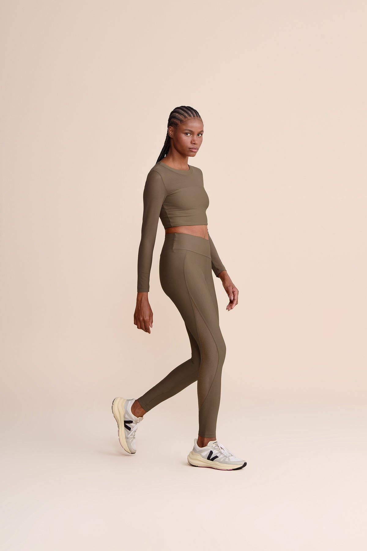 Tule Core Long-Sleeve Croppped Top