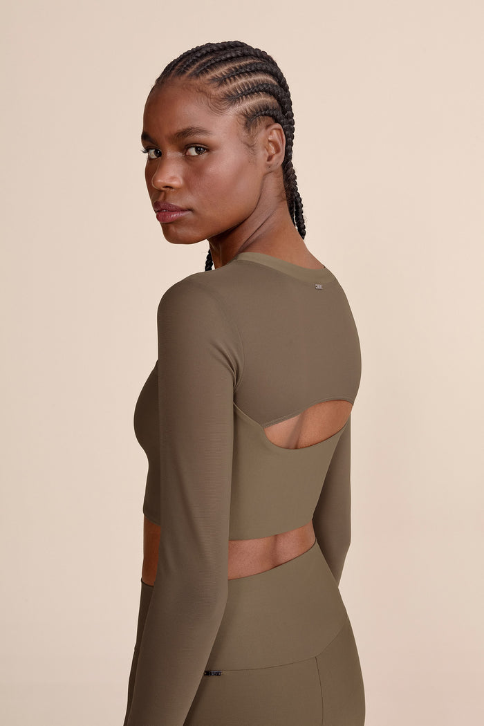 Tule Core Long-Sleeve Croppped Top