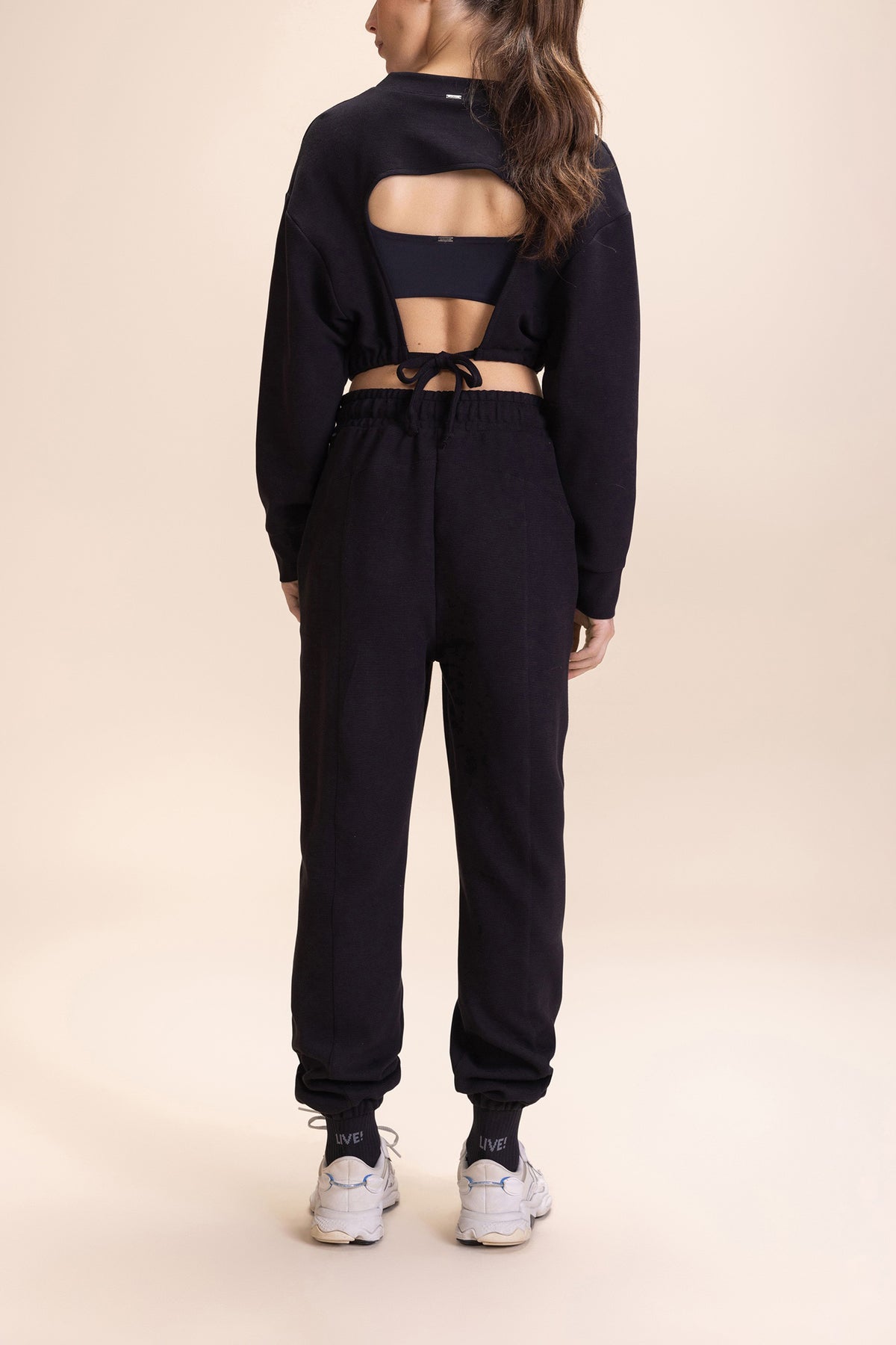 Sleek Long Sleeve Crop Sweatshirt