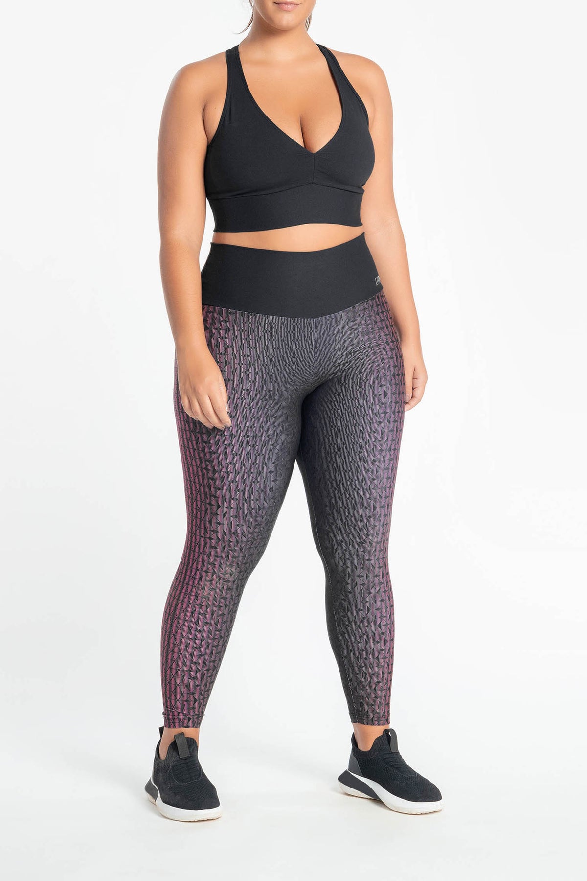 LIVE!+ Essential Fit Racer Top