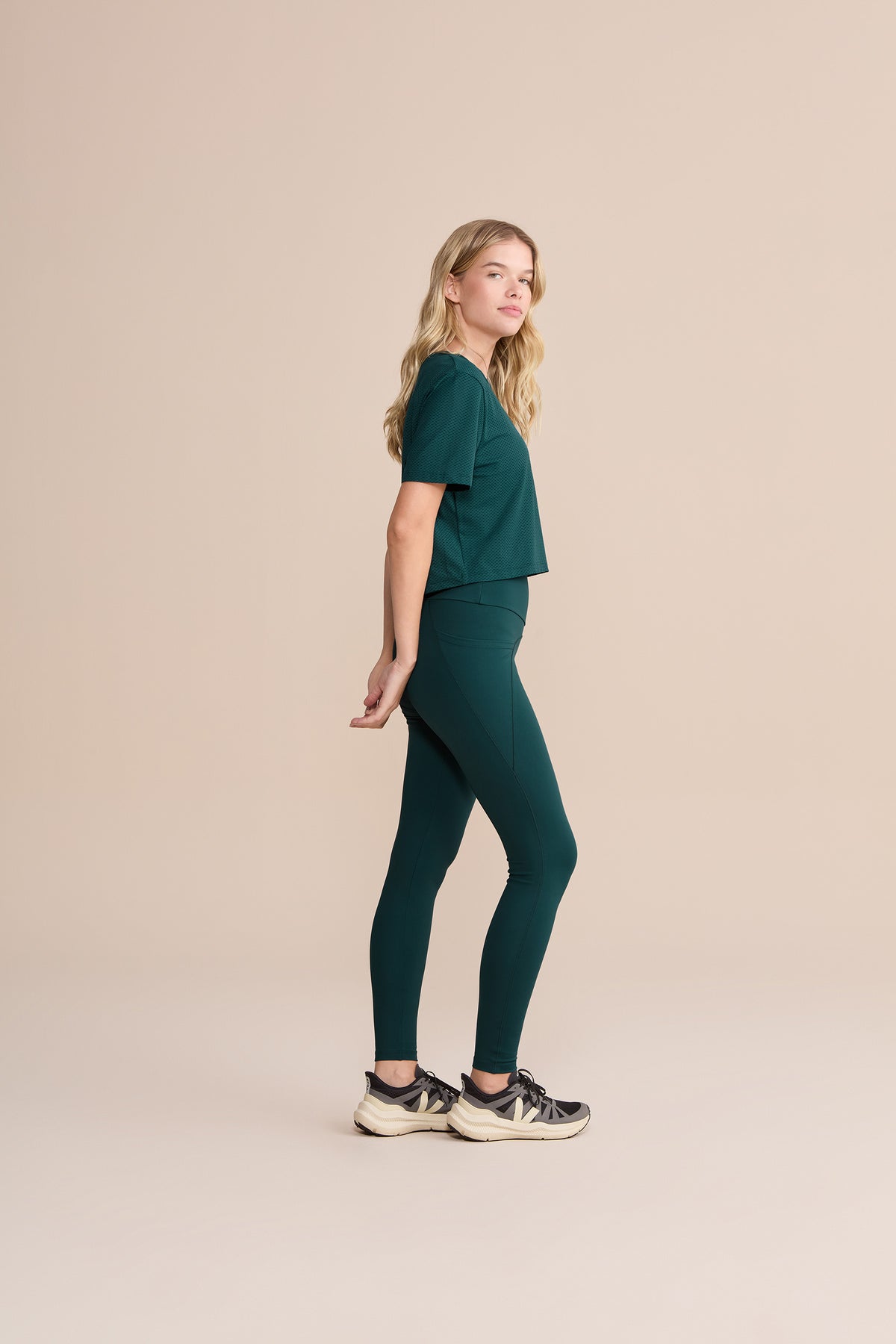 Air Wind Cropped Top