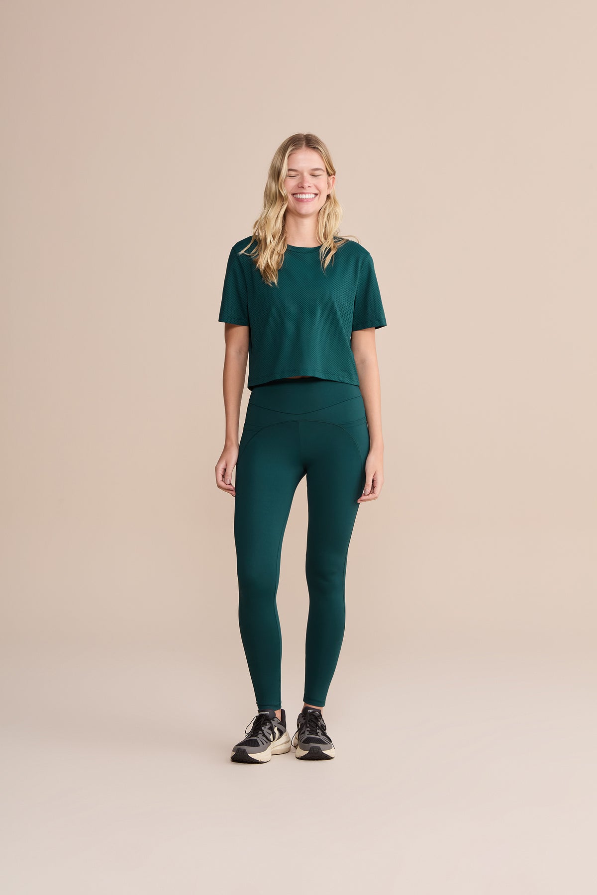 Air Wind Cropped Top