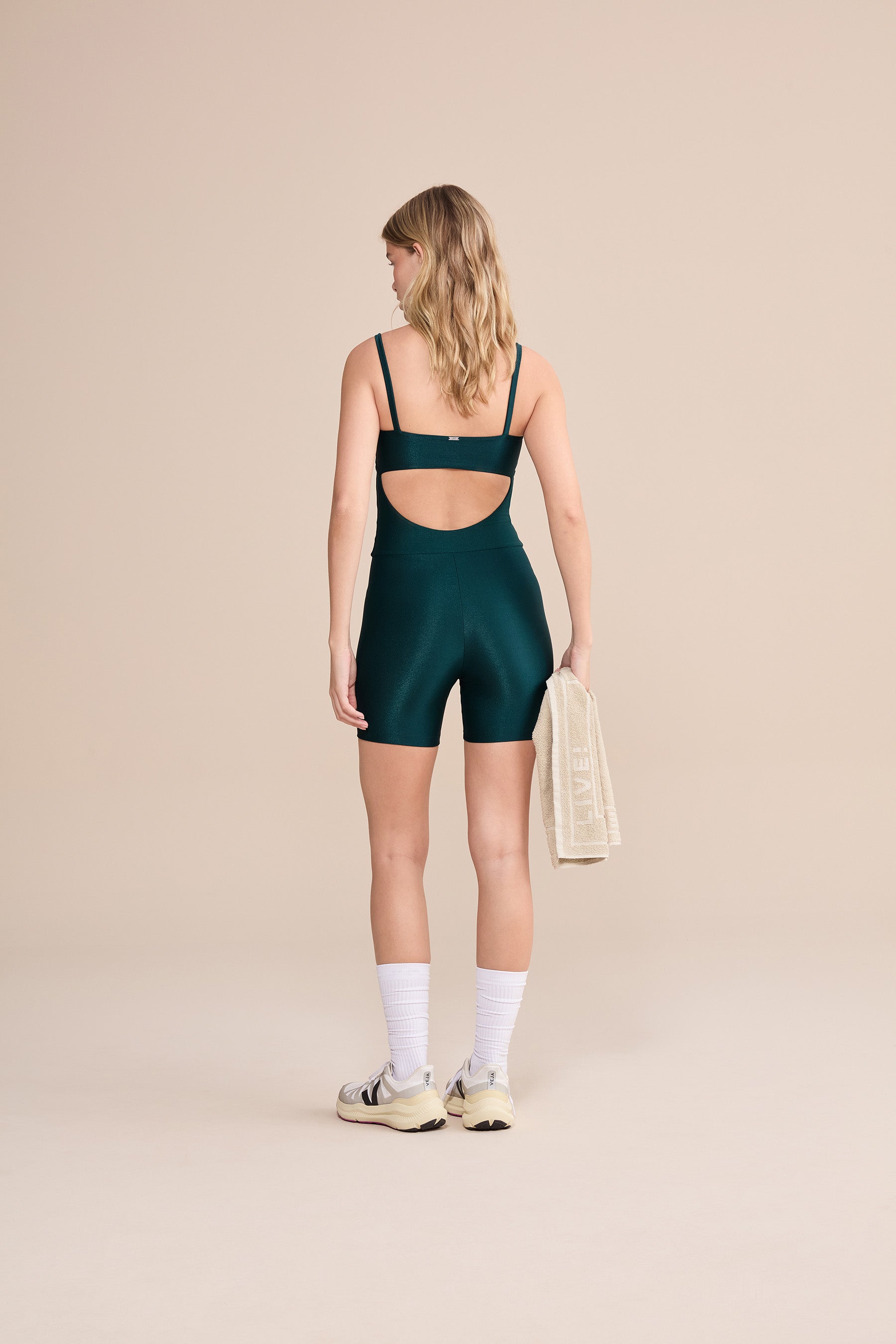 Allure® Adaptiv Shorts Bodysuit