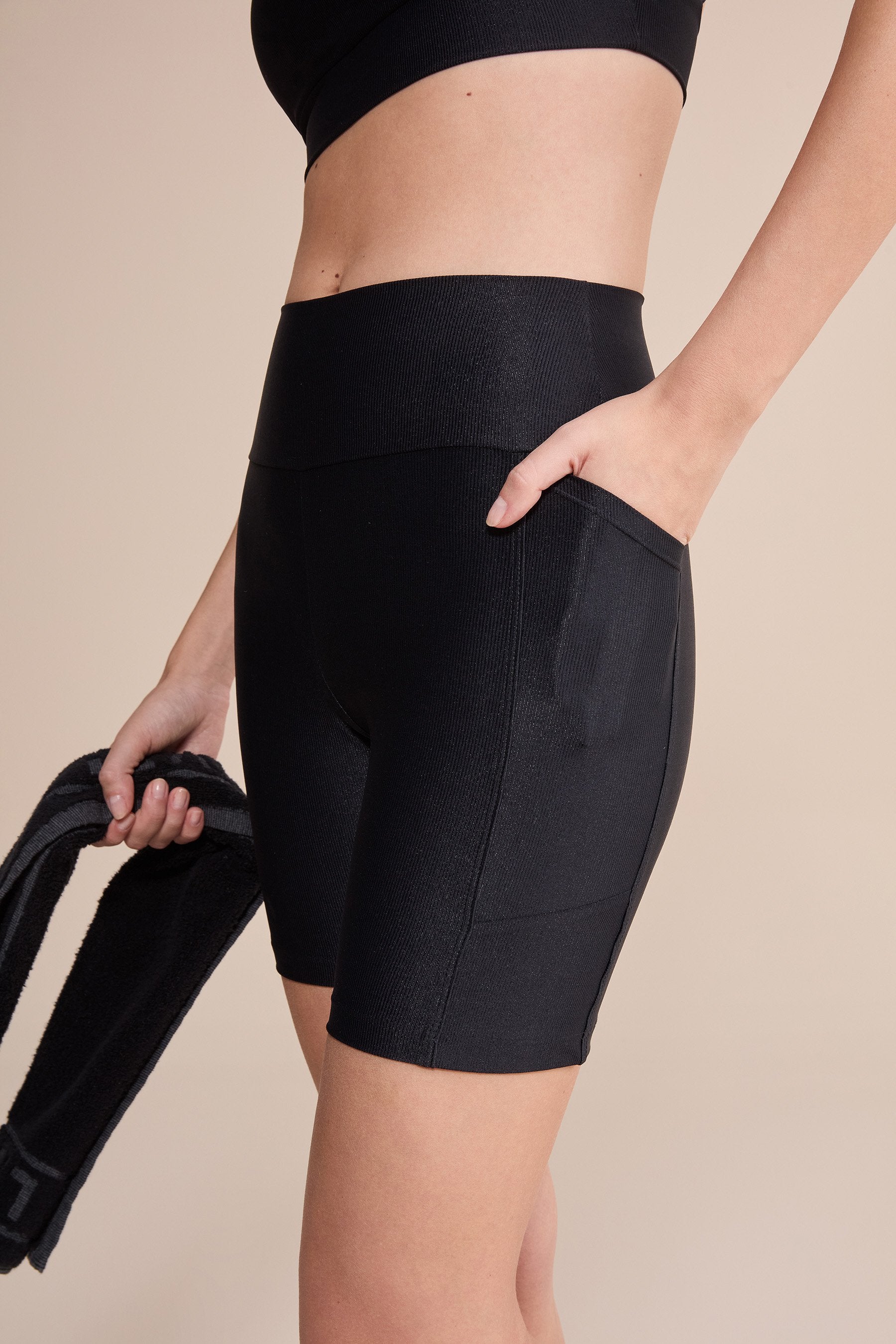 Allure® Adaptiv Long Shorts