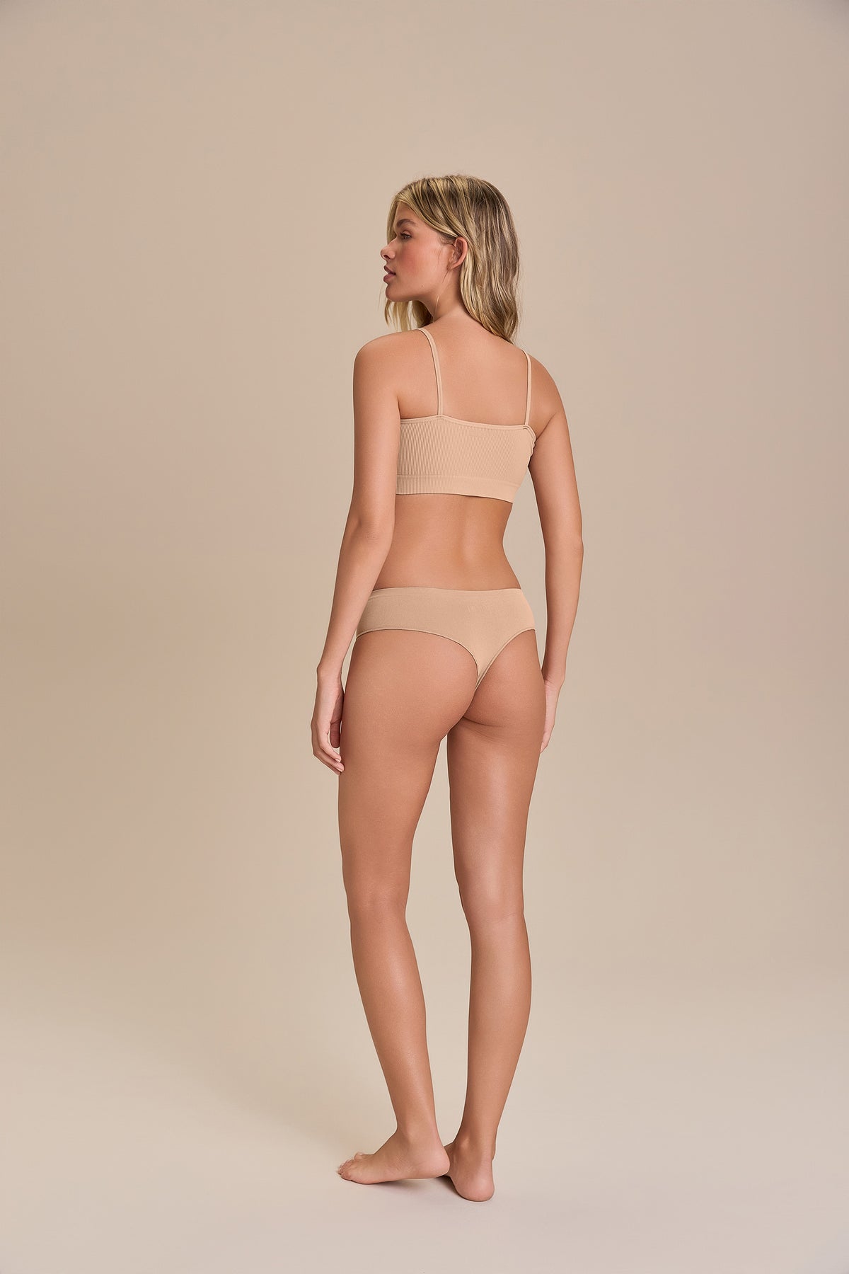 Seamless Straight Bra