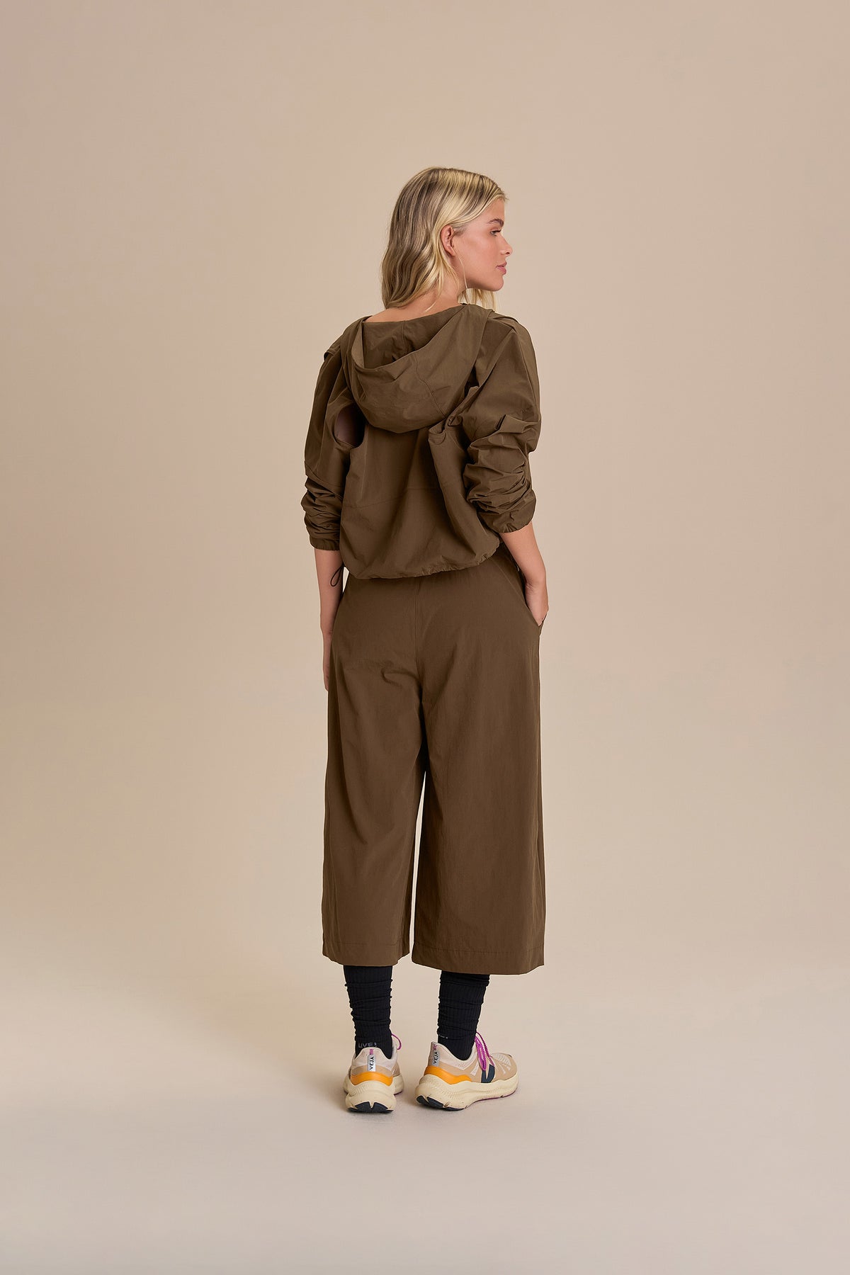 Air Vast Nutmeg Jacket