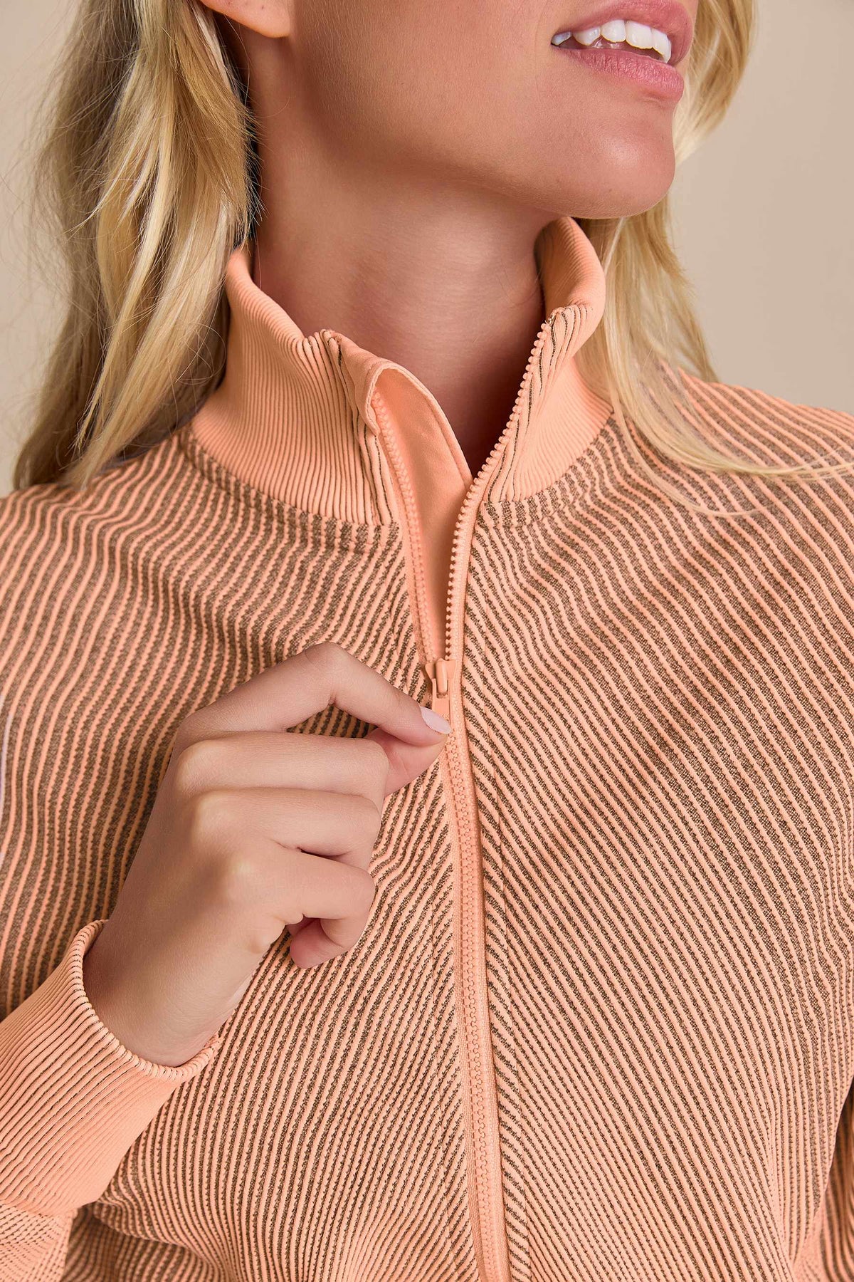 Seamless Diagonal Jacket