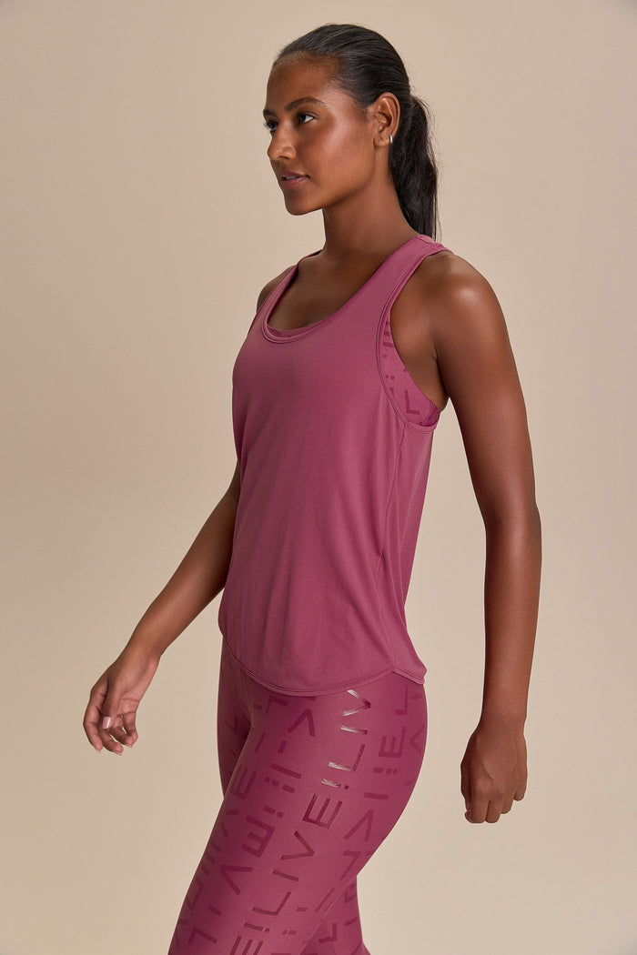 Basic Comfort Tank Top