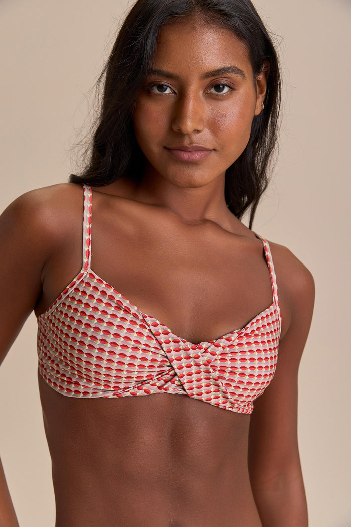 Sand Dunes Twist Bandeu Bikini Top