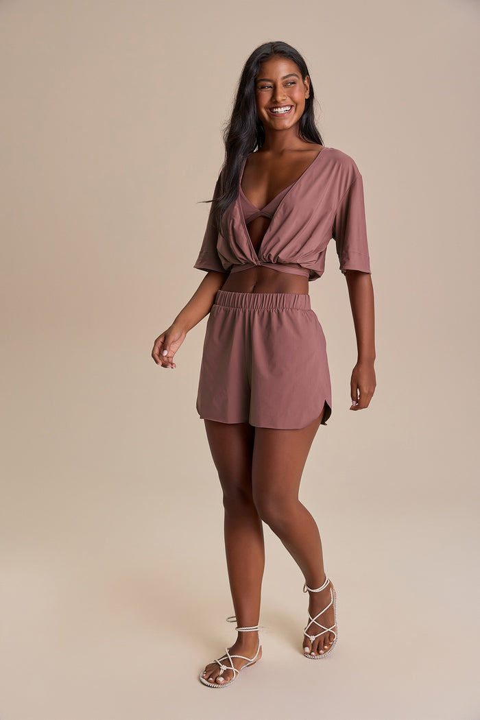 Wide Overlap Side Shorts