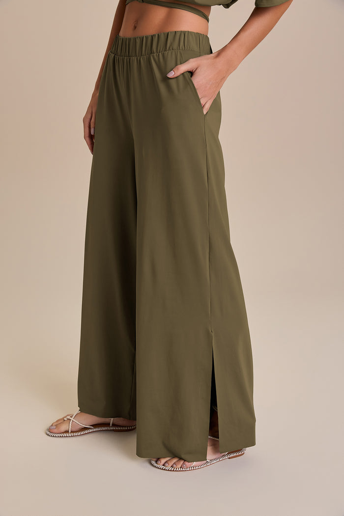 Wide Slit Pants