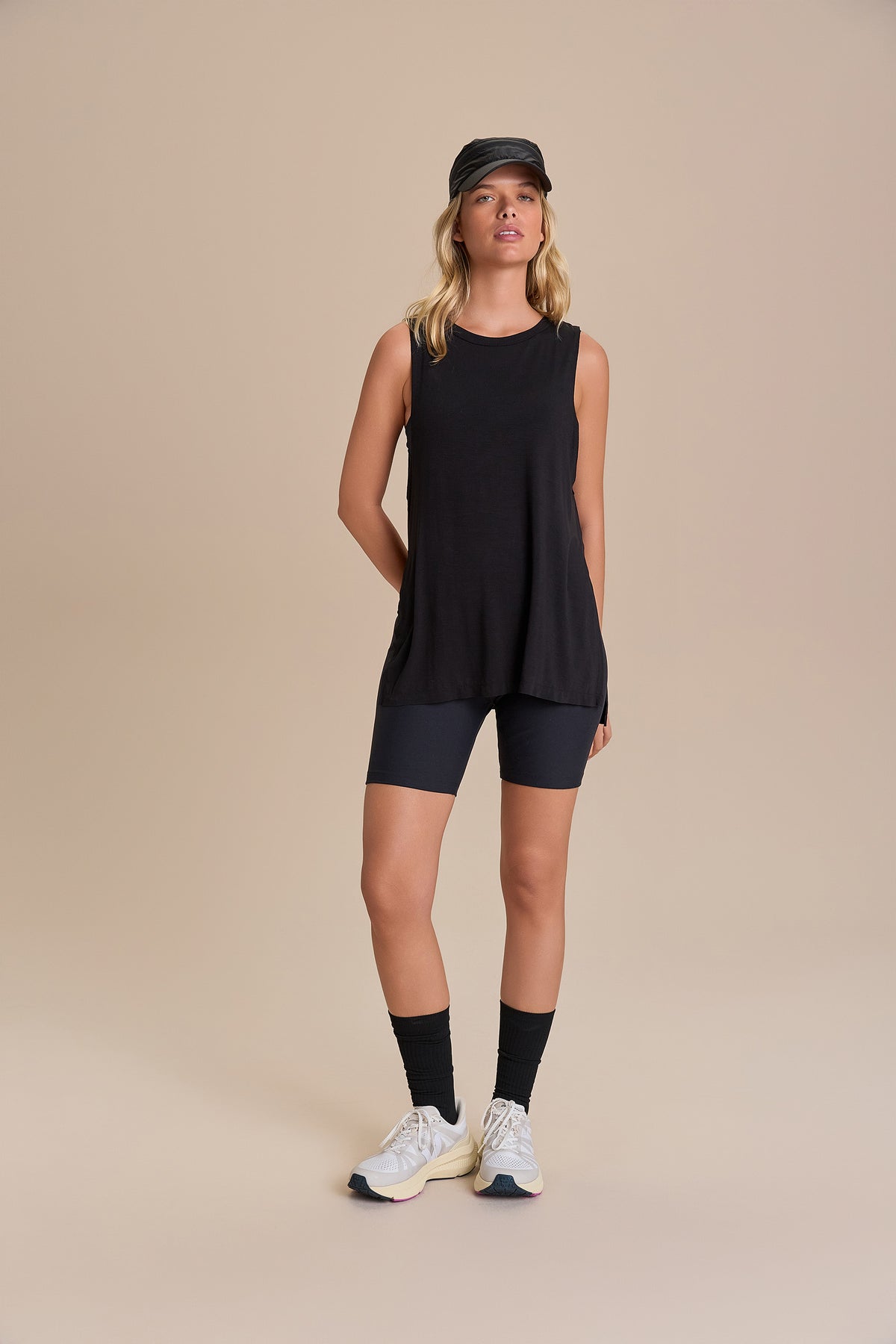 Visco Heart Long Tank Top