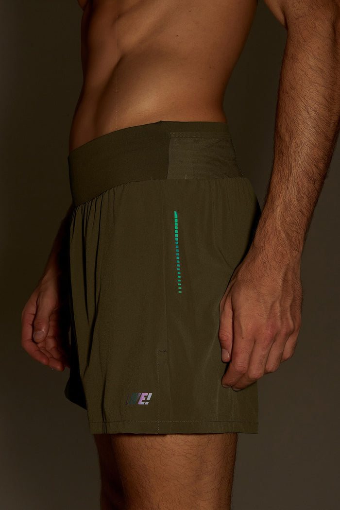 Fast 4" Six Pockets Men Shorts