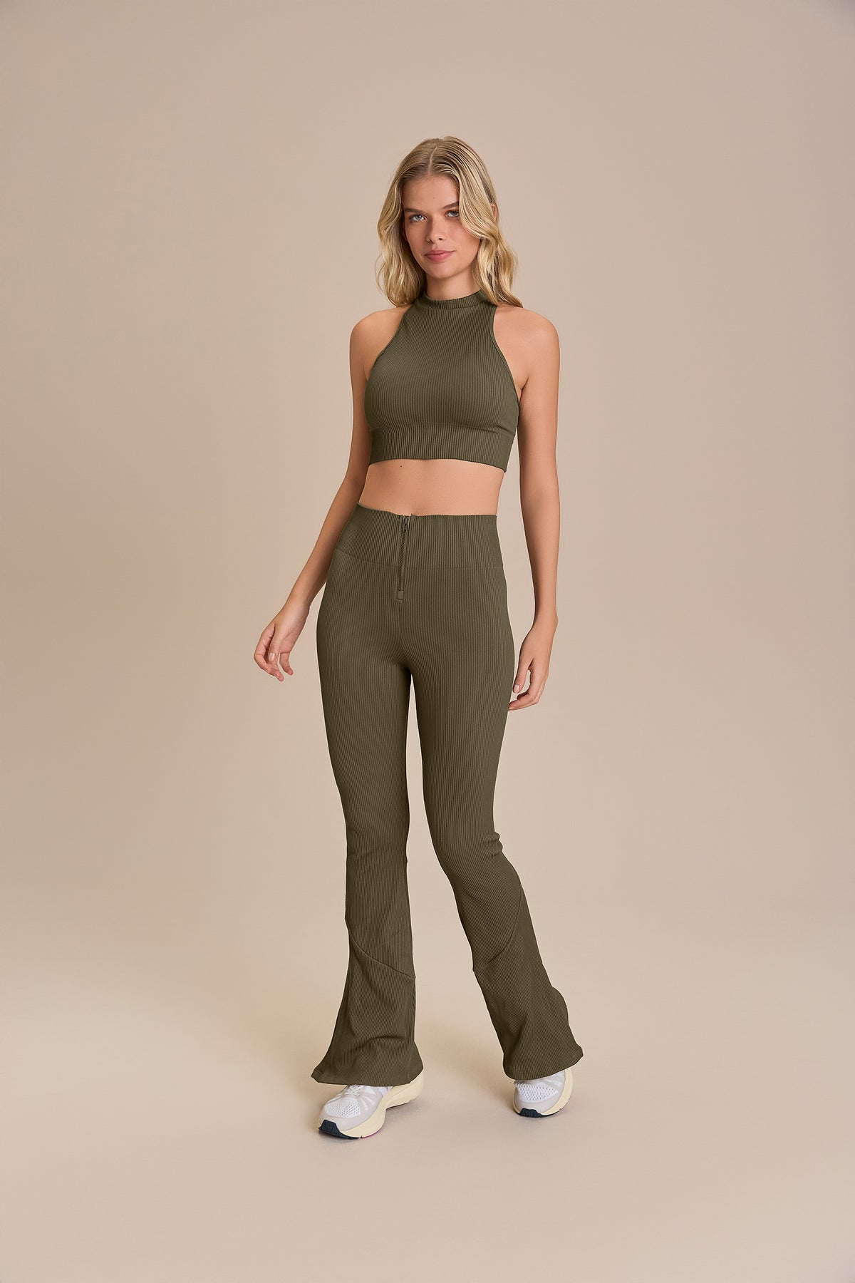 Seamless Knit® Zip Racerback Bra