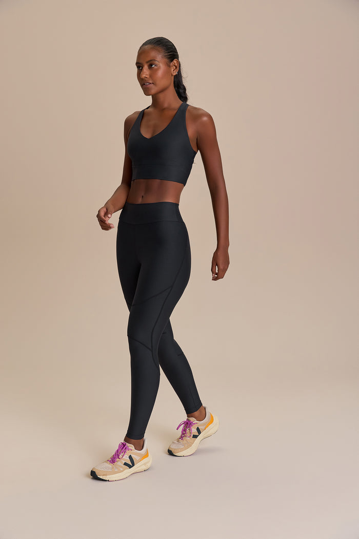 Neoprene Fit V Racerback Bra - Black