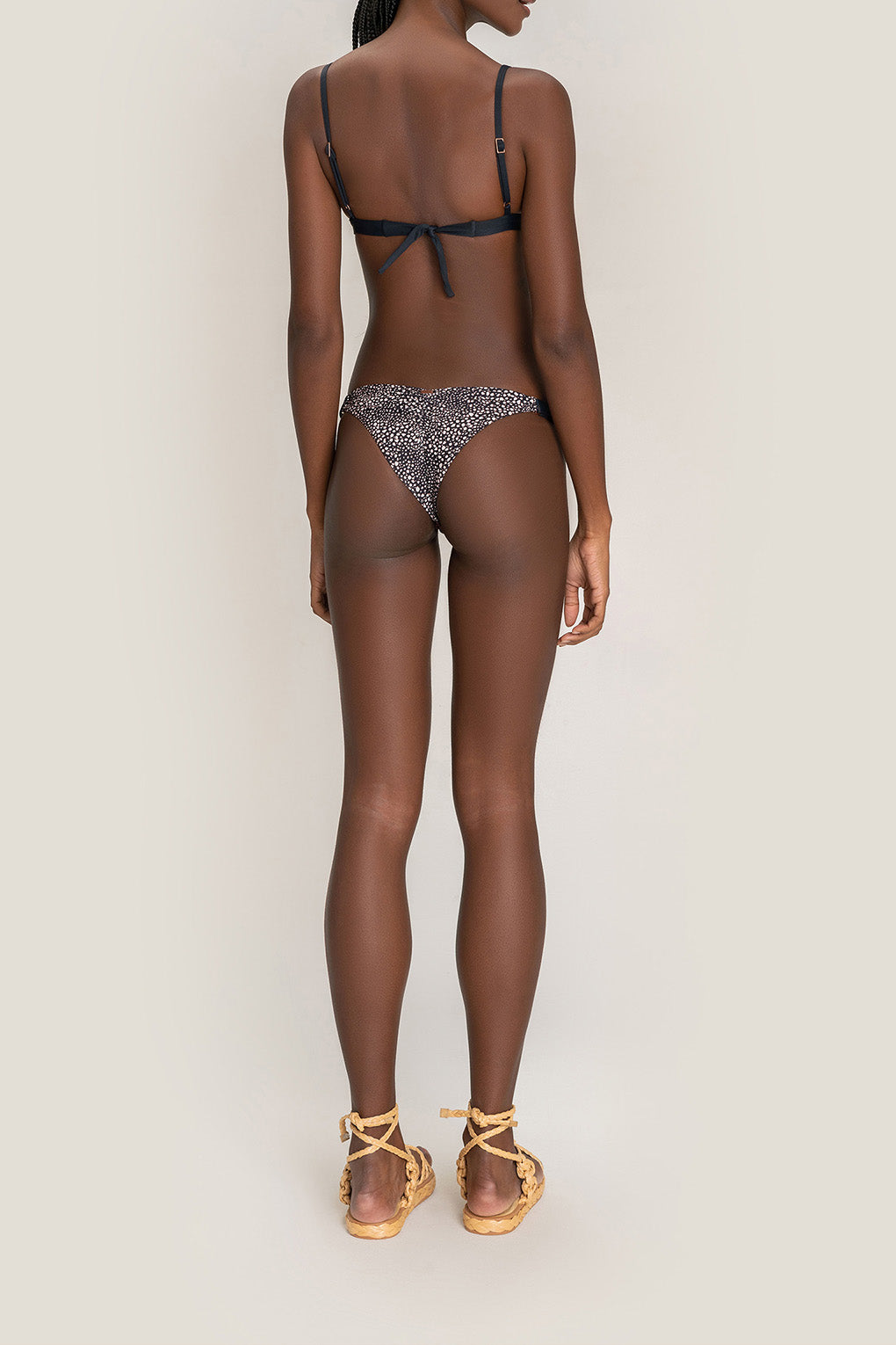 Bamboo Hip Bottom