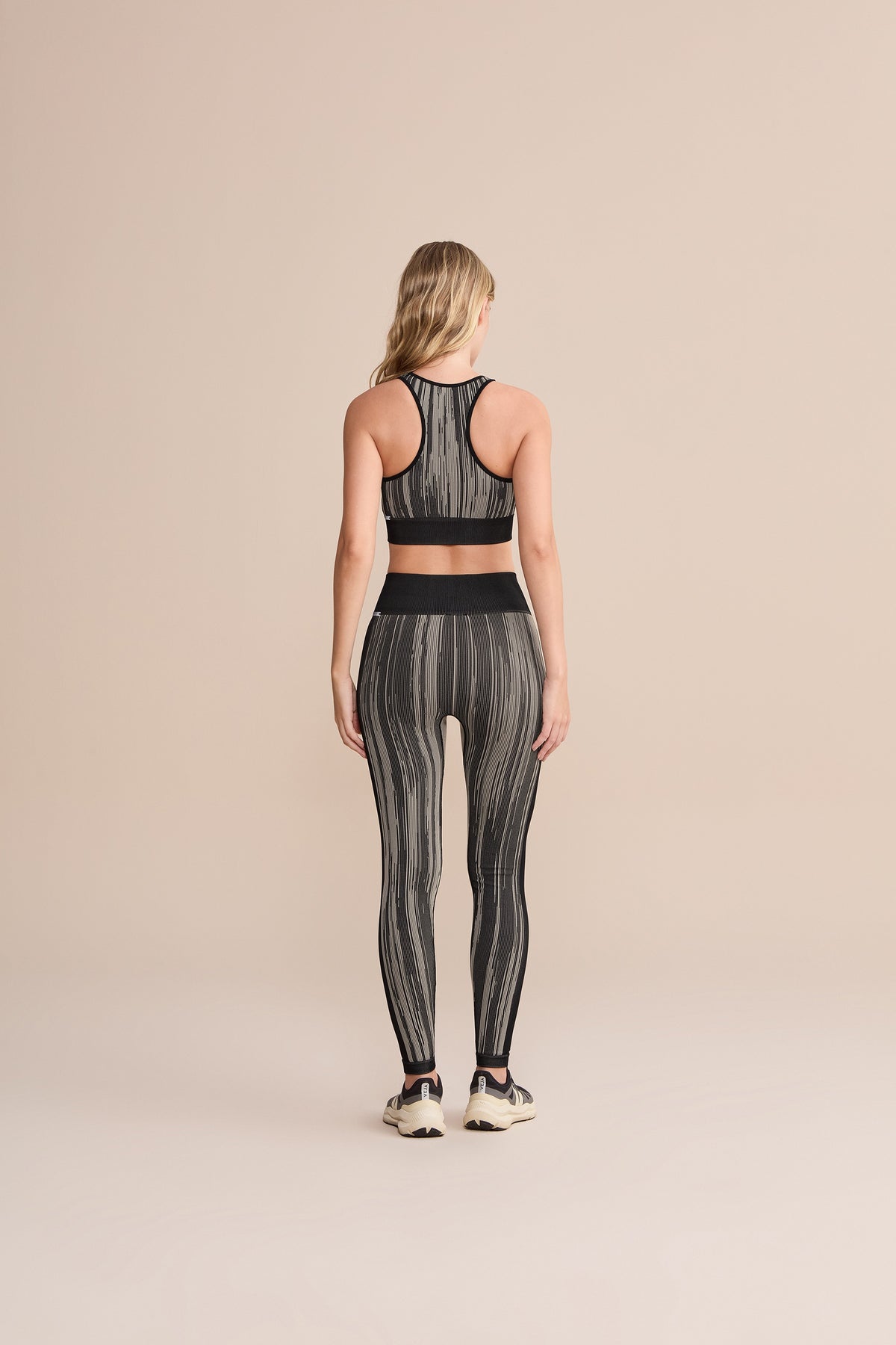 Mix LIVE! Seamless Knit®Leggings