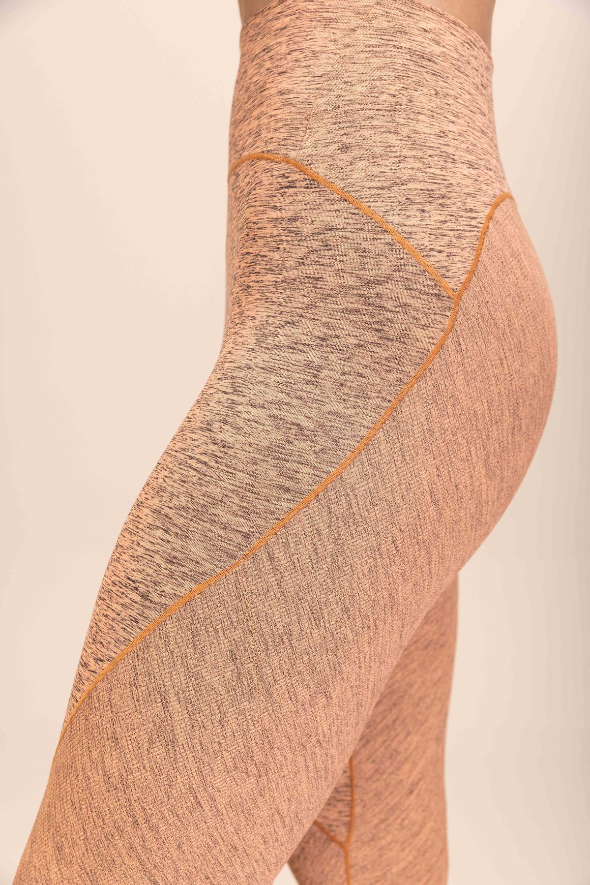 Groove Line Leggings