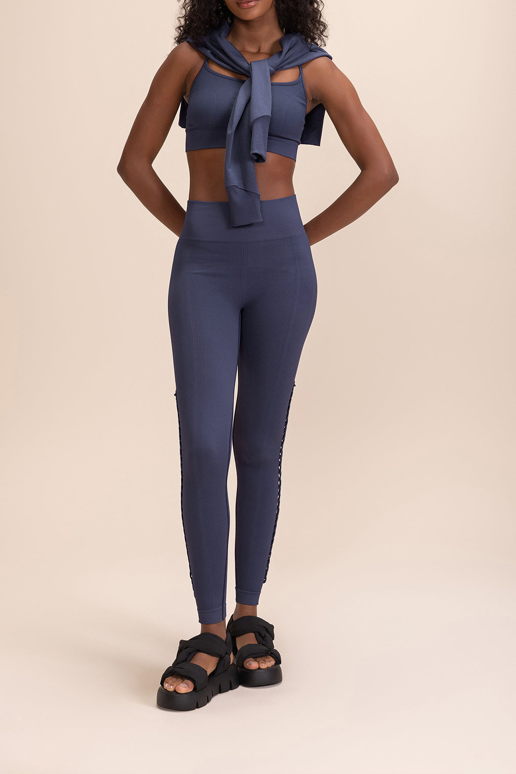 Urban Daily Cropped Sweatshirt