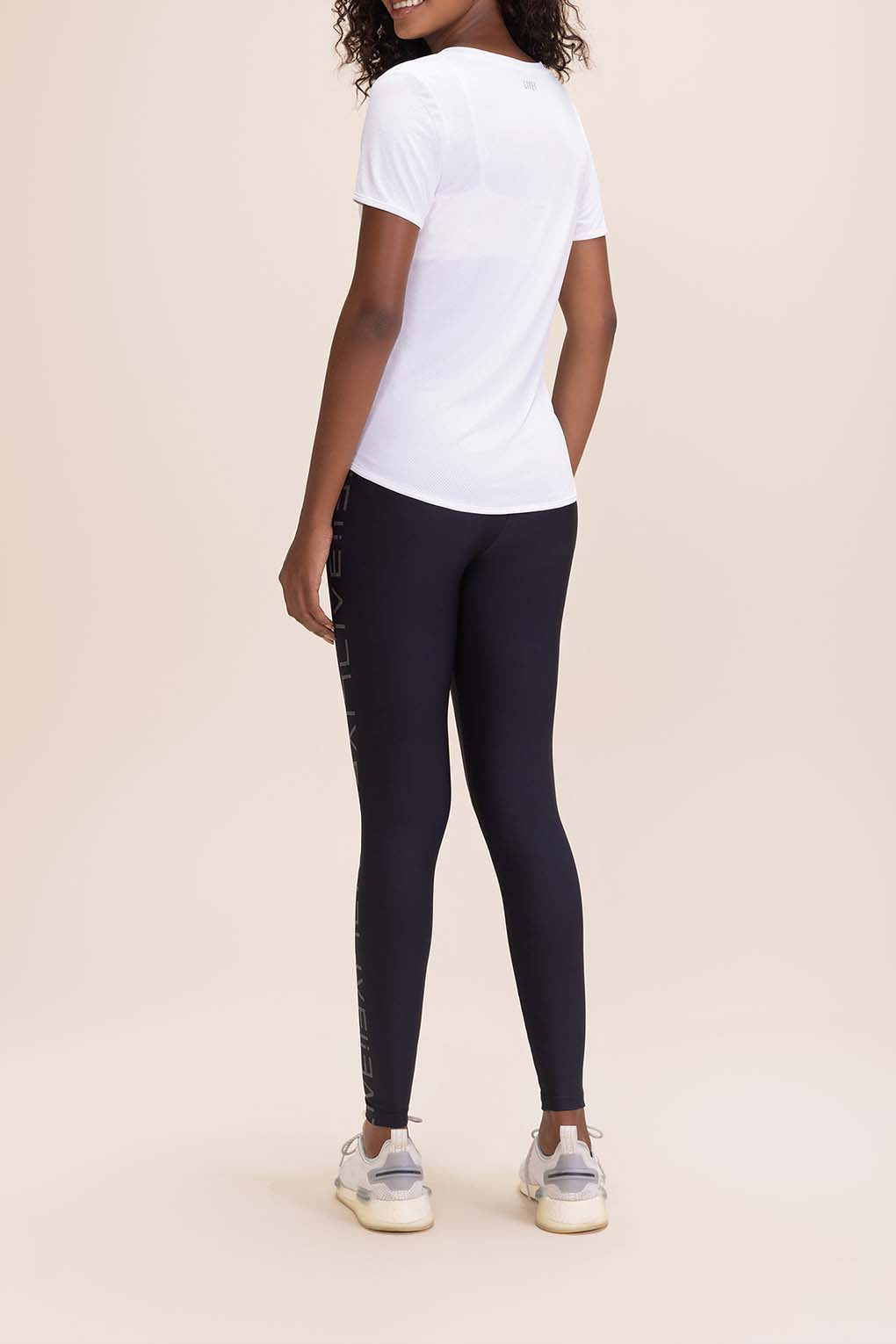 LIVE! Fit Action T-shirt