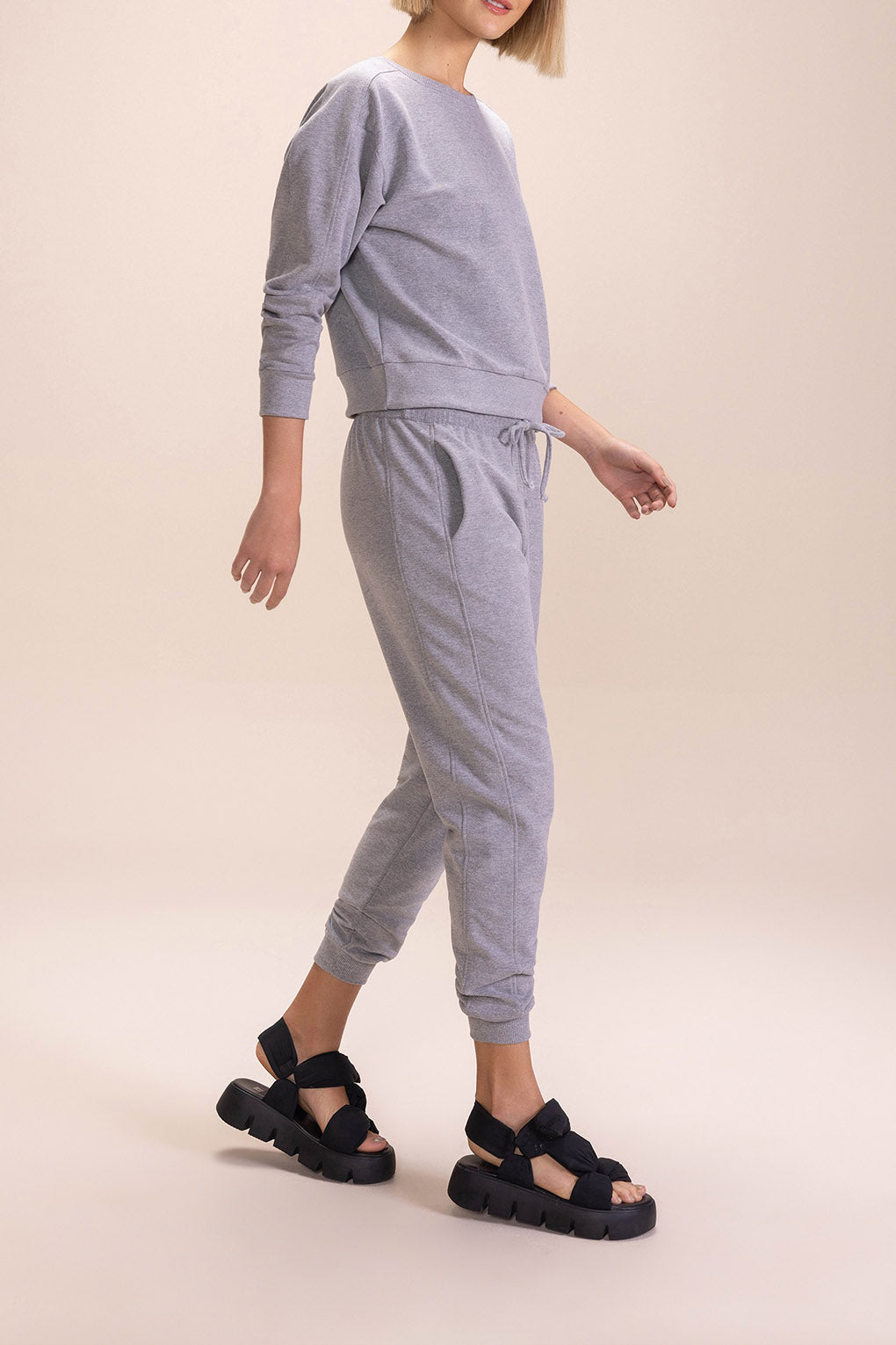 Everyday Jog Sweatshirt