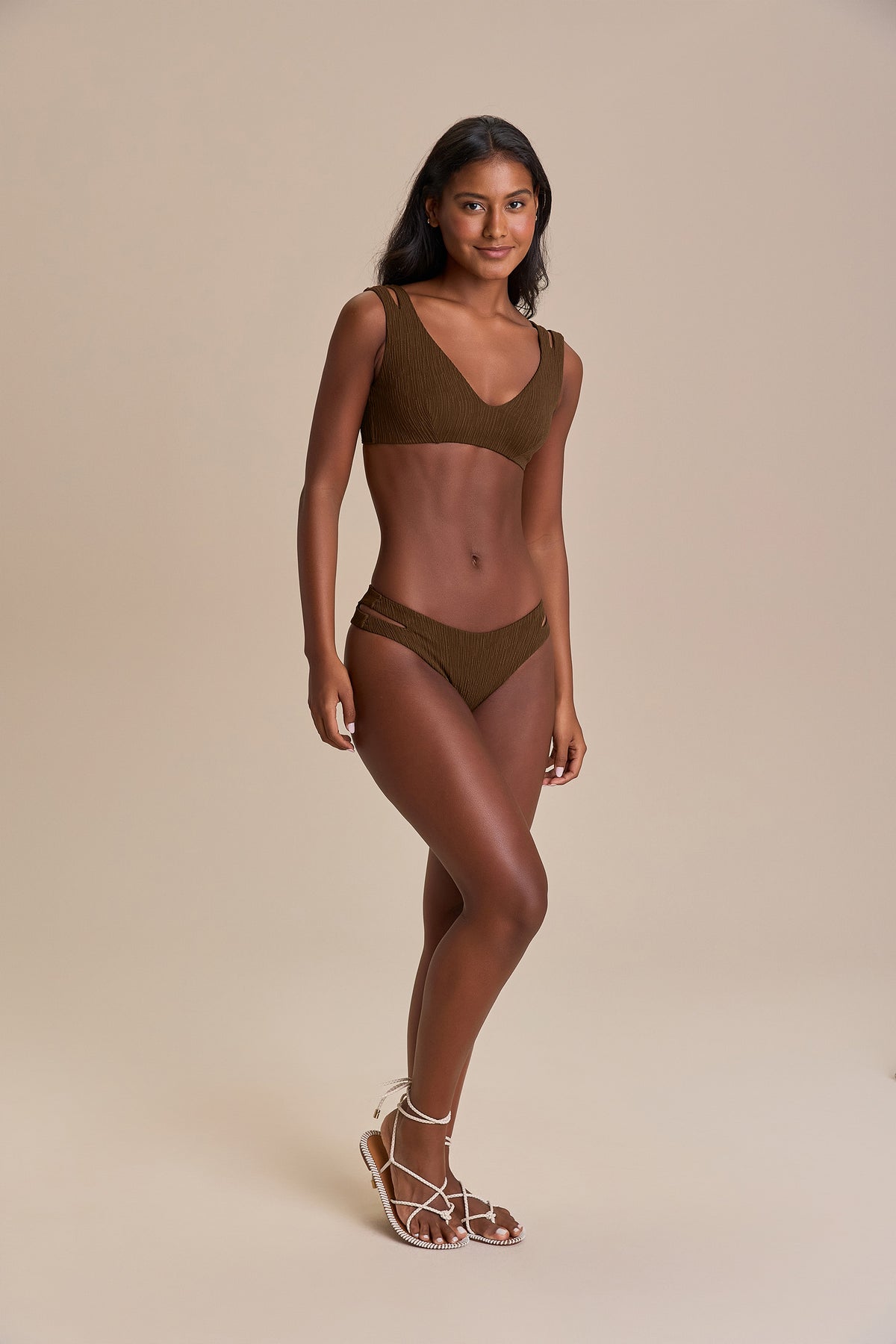 V Cut Out Jacquard Curl Bikini Top