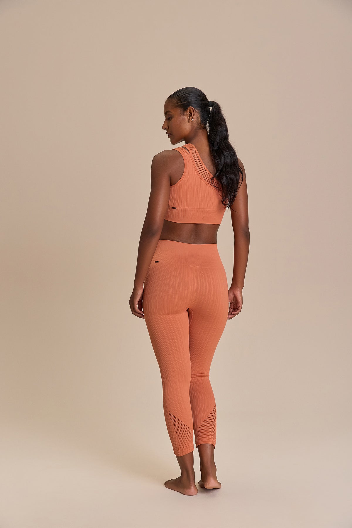 Seamless Pulse One-Shoulder Bra