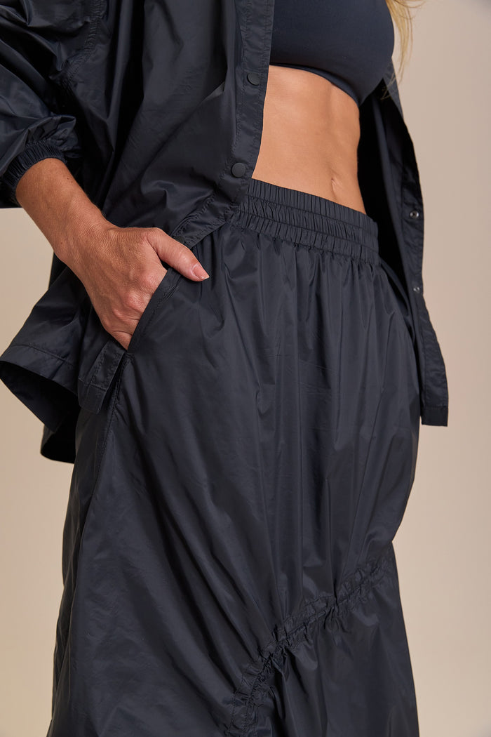 Nylon Light Midi Skirt - Black