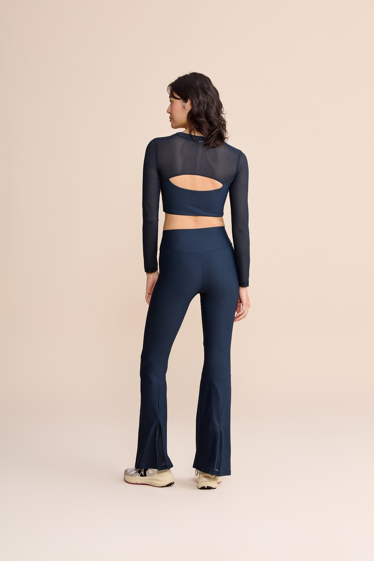 Tule Core Long-Sleeve Croppped Top