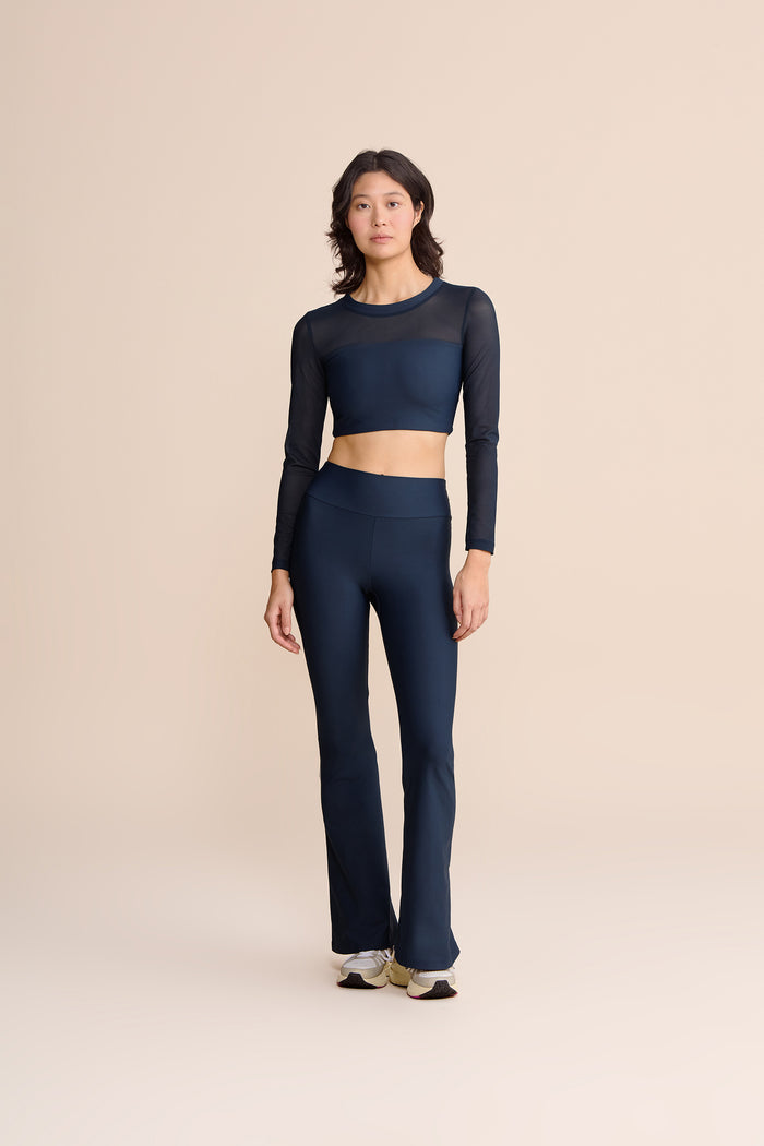 Tule Core Long-Sleeve Croppped Top