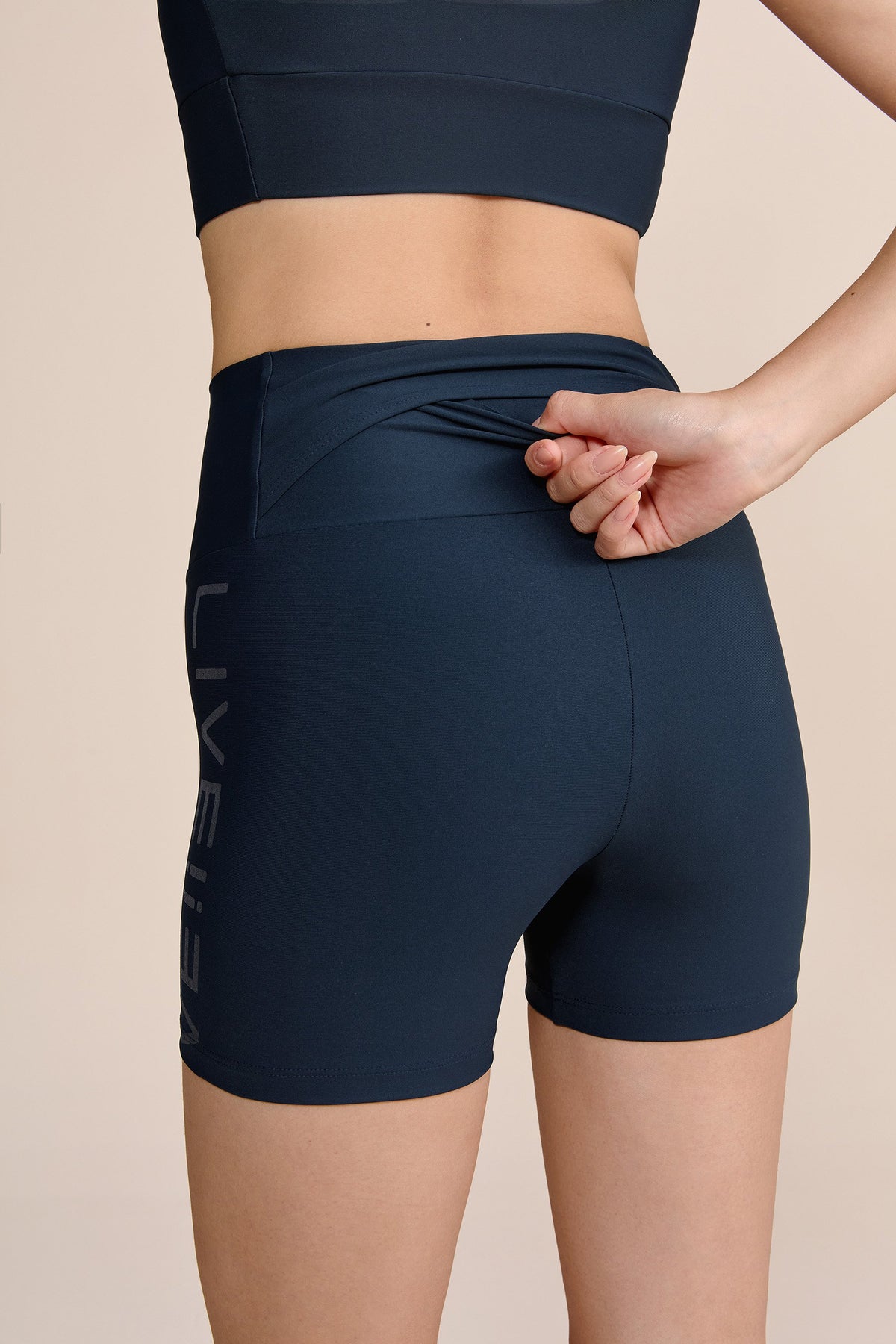 Icon Neo Shorts