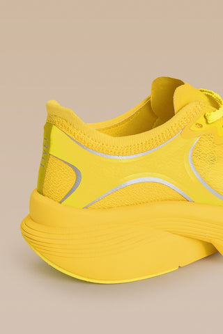 LIVE! LOOP Running Shoe