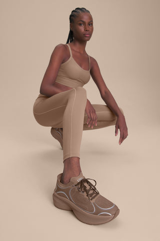 LIVE! LOOP Running Shoe