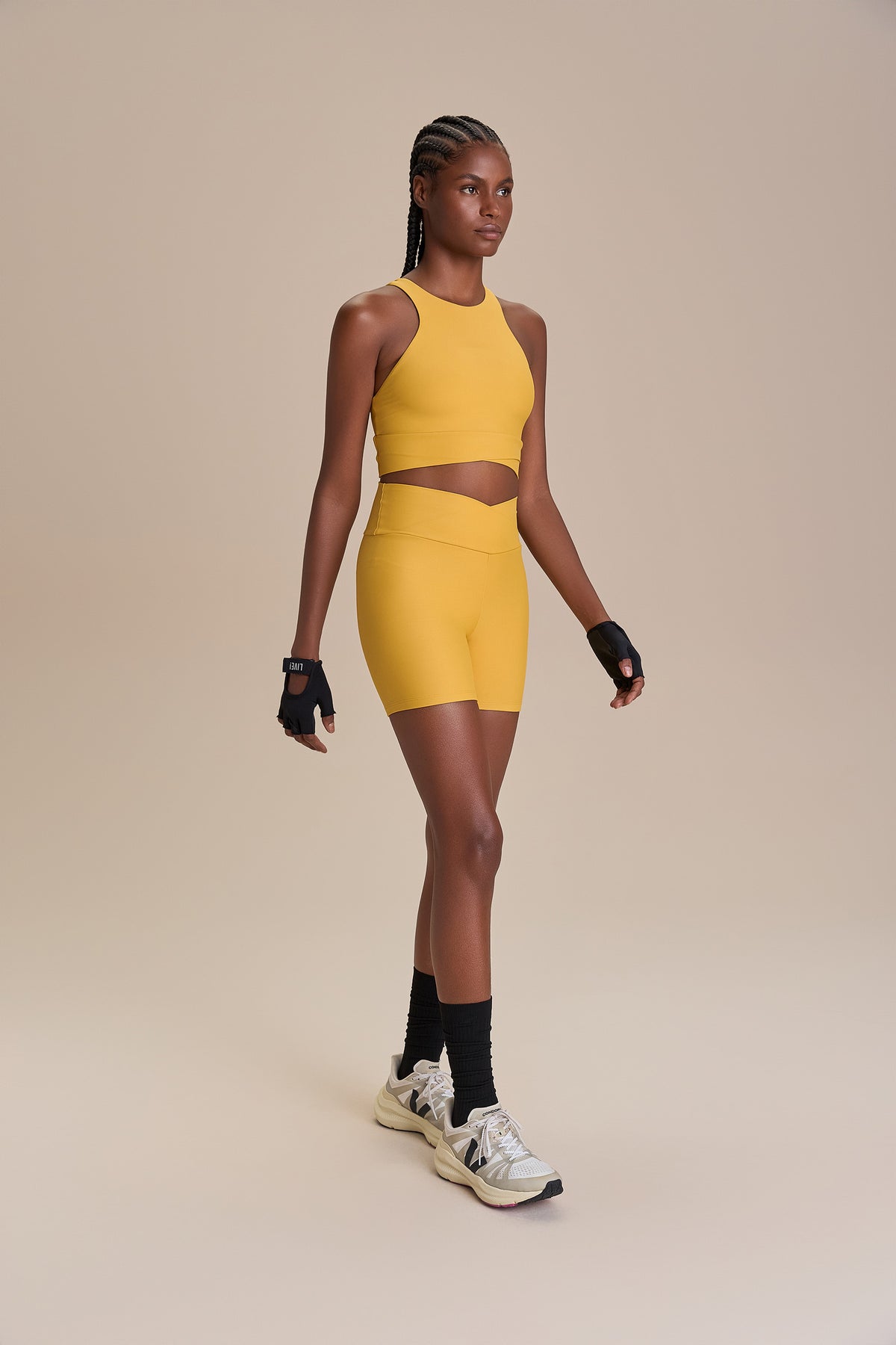 Hydefit® Adaptiv Cross Waist Shorts