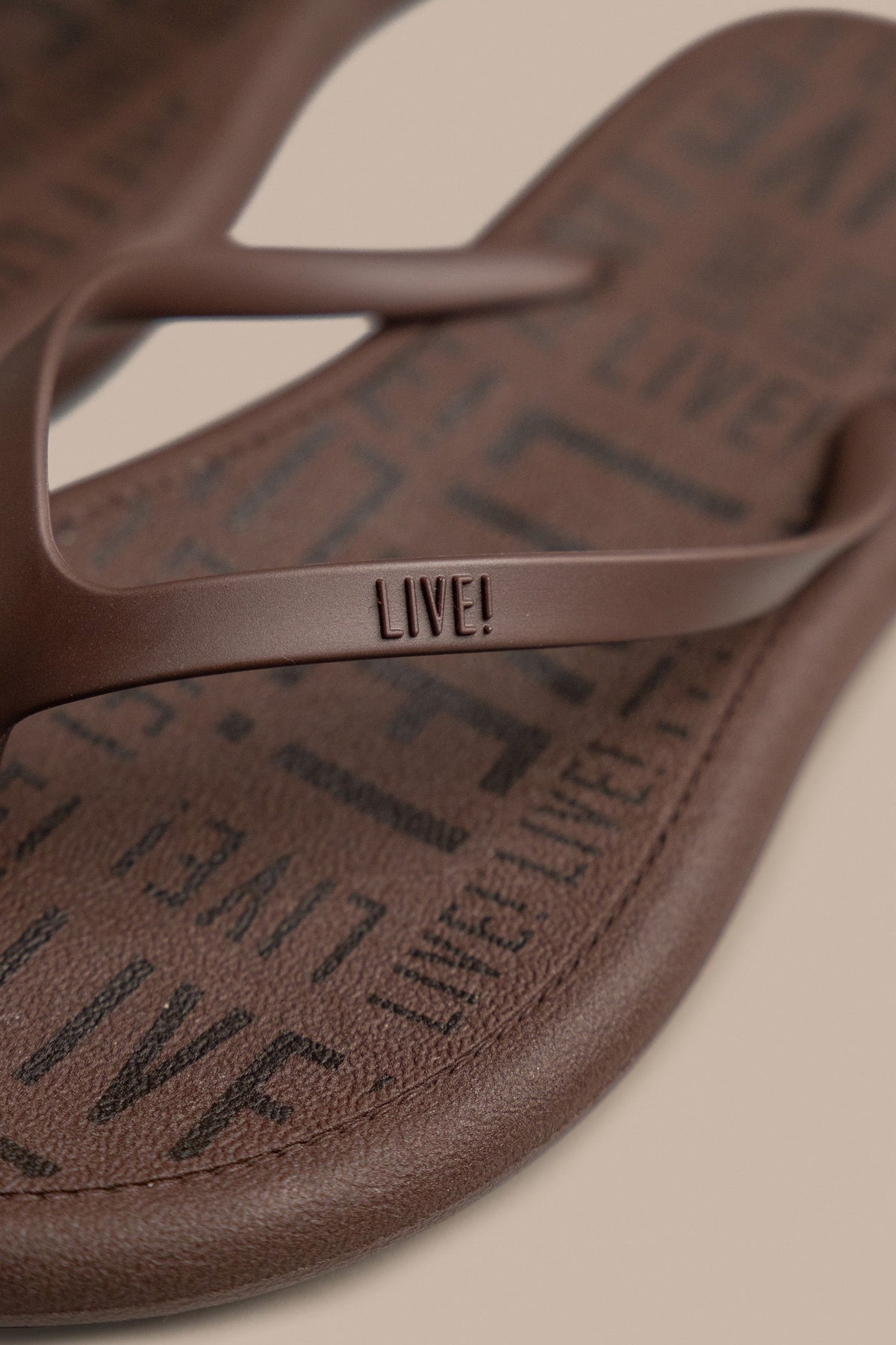 LIVE! Flip Flop
