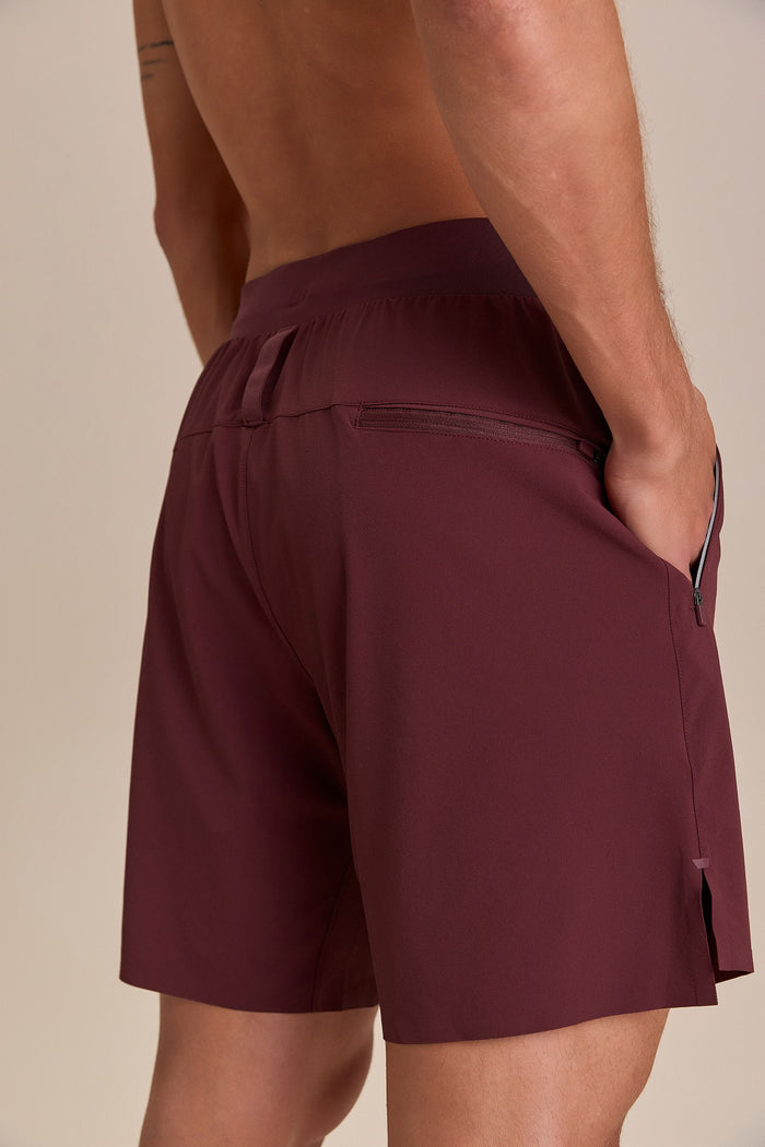 Training 7" Stride Shorts Men