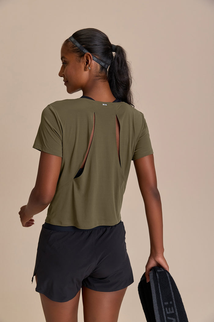 Cut Out Back Link Top