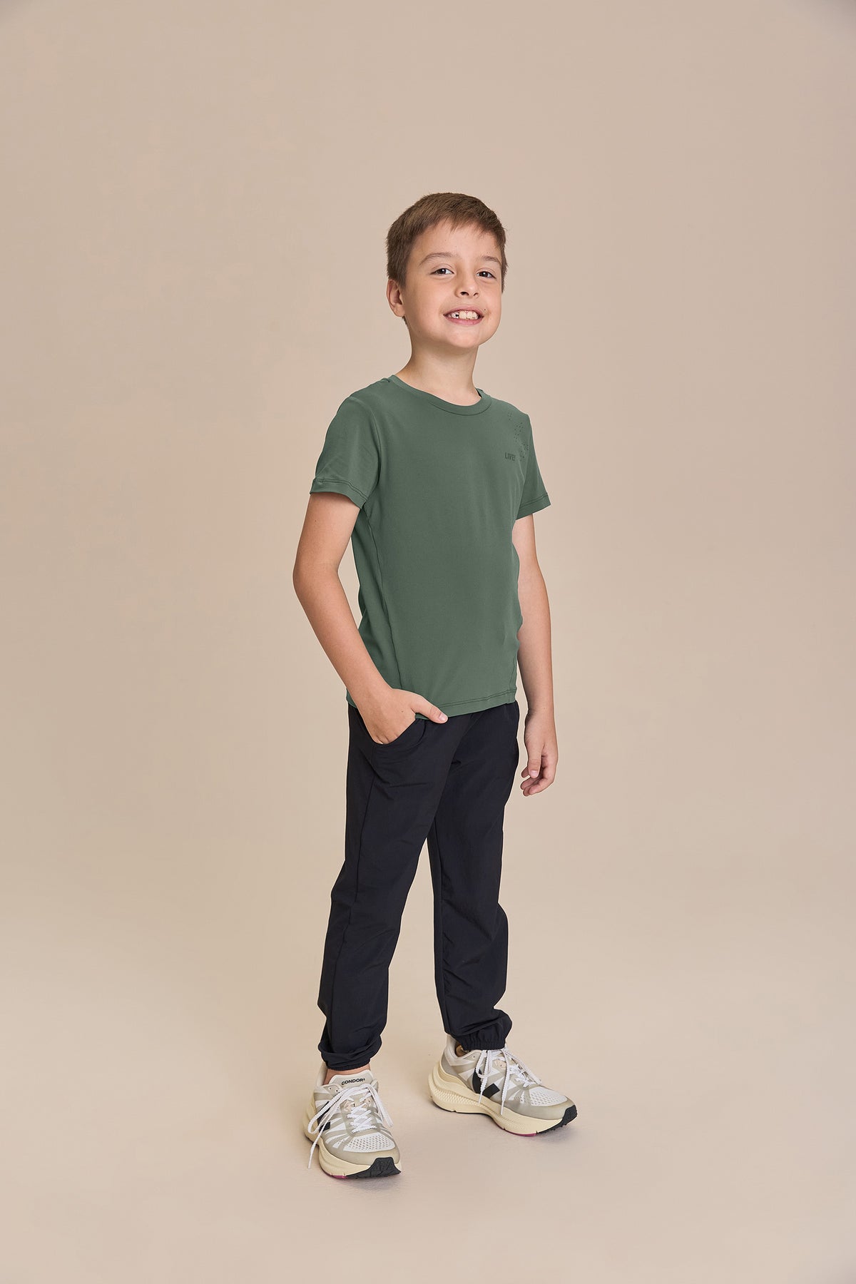 Broad Kids Top