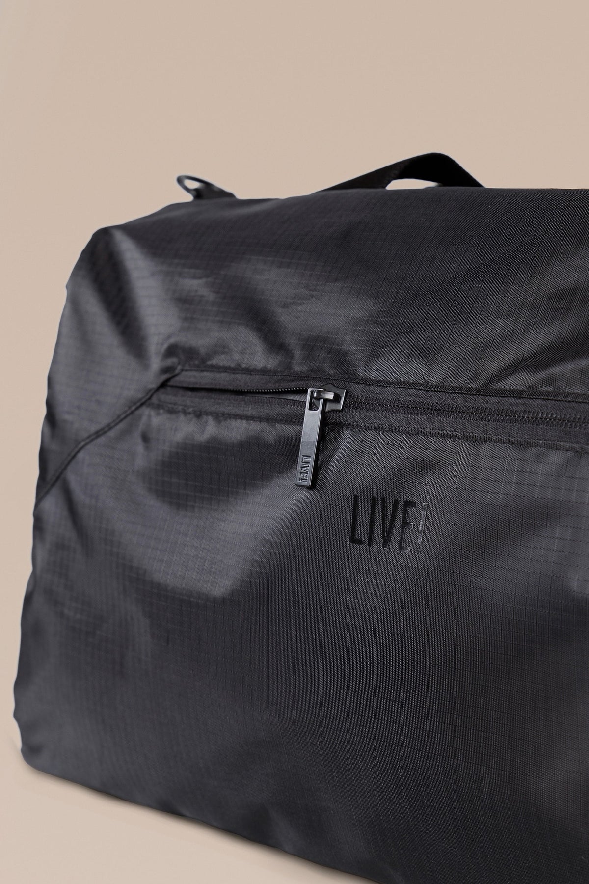 Compact Unisex Duffle Bag