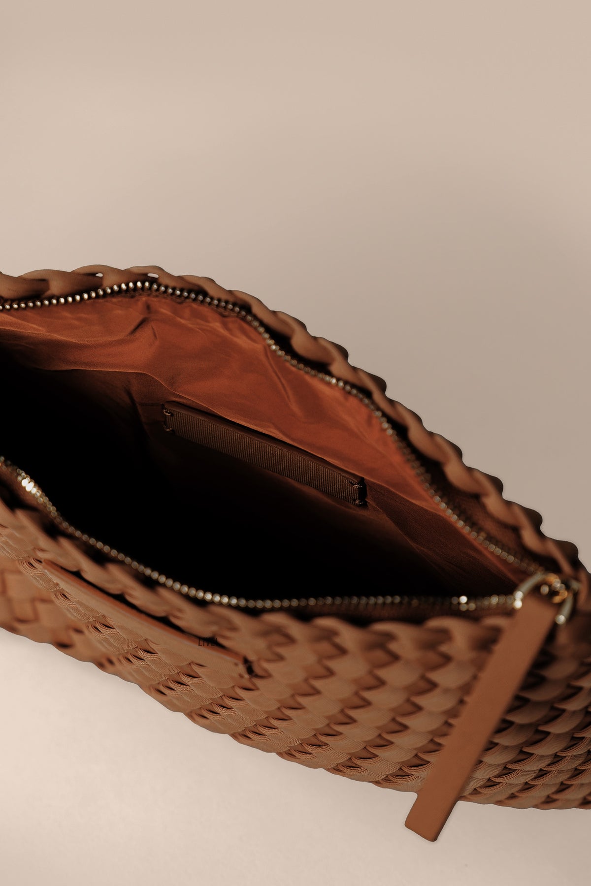 Trama Ray Toiletry Bag