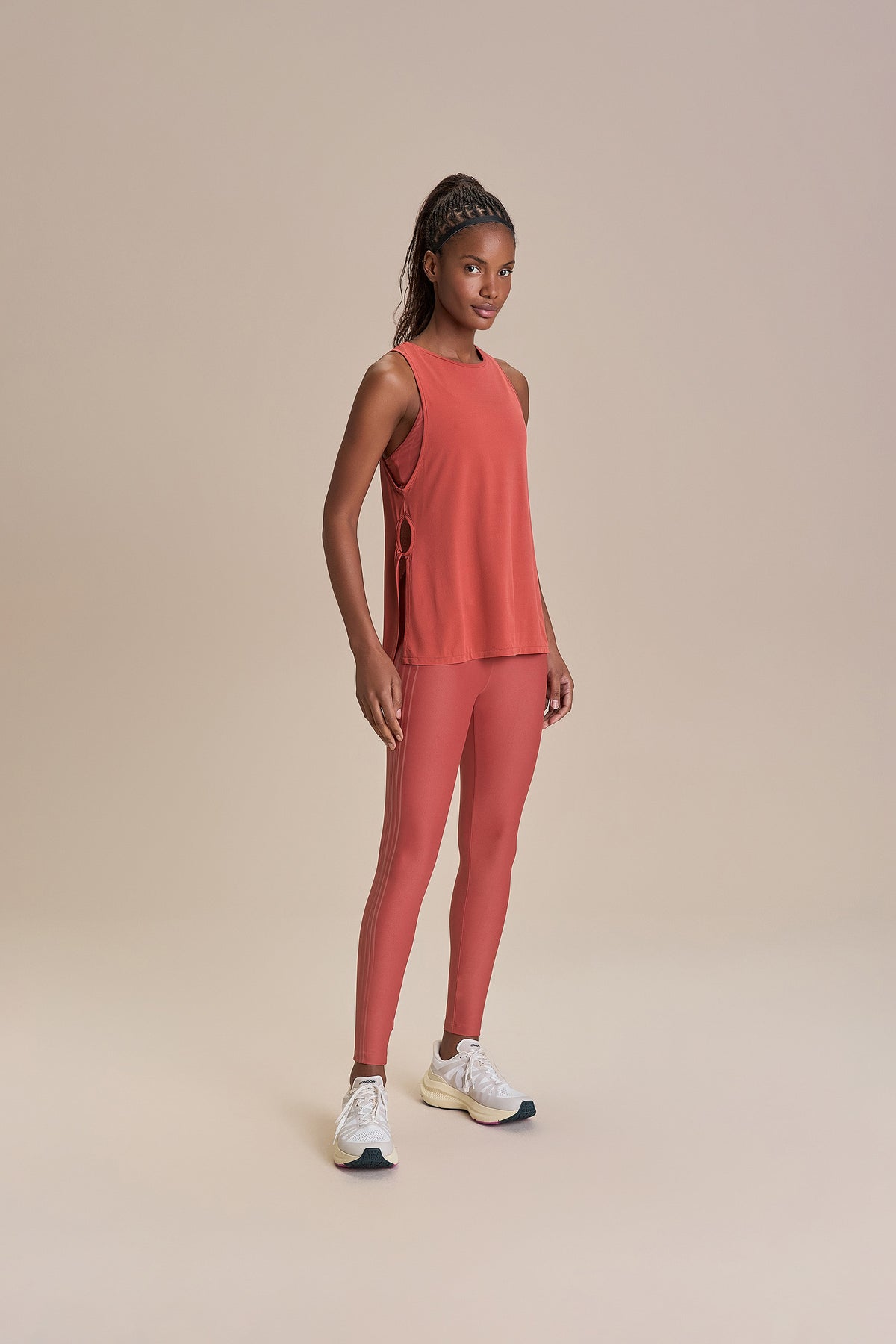 Comfort Cut Side Tank