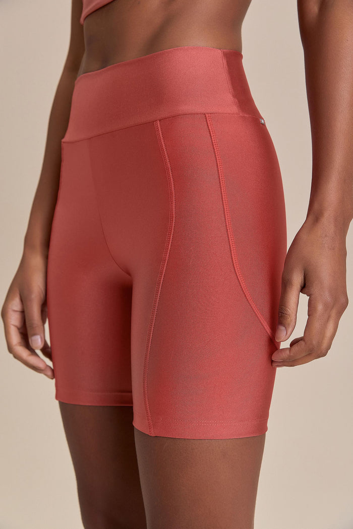 Neopren Shine Curve Shorts