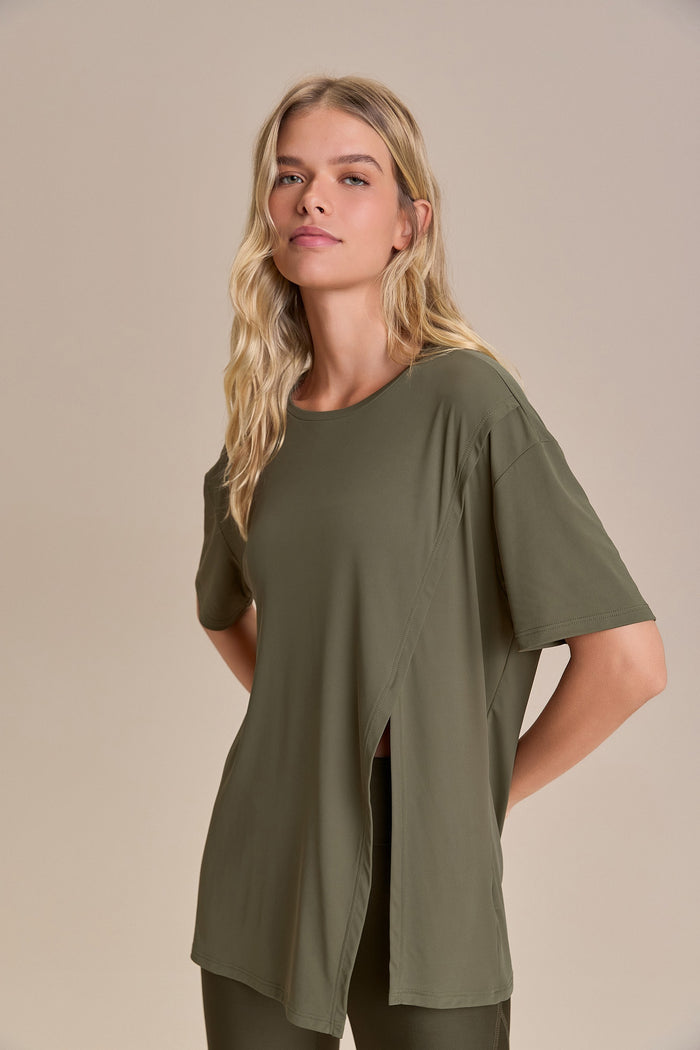Co² Link Split T-Shirt