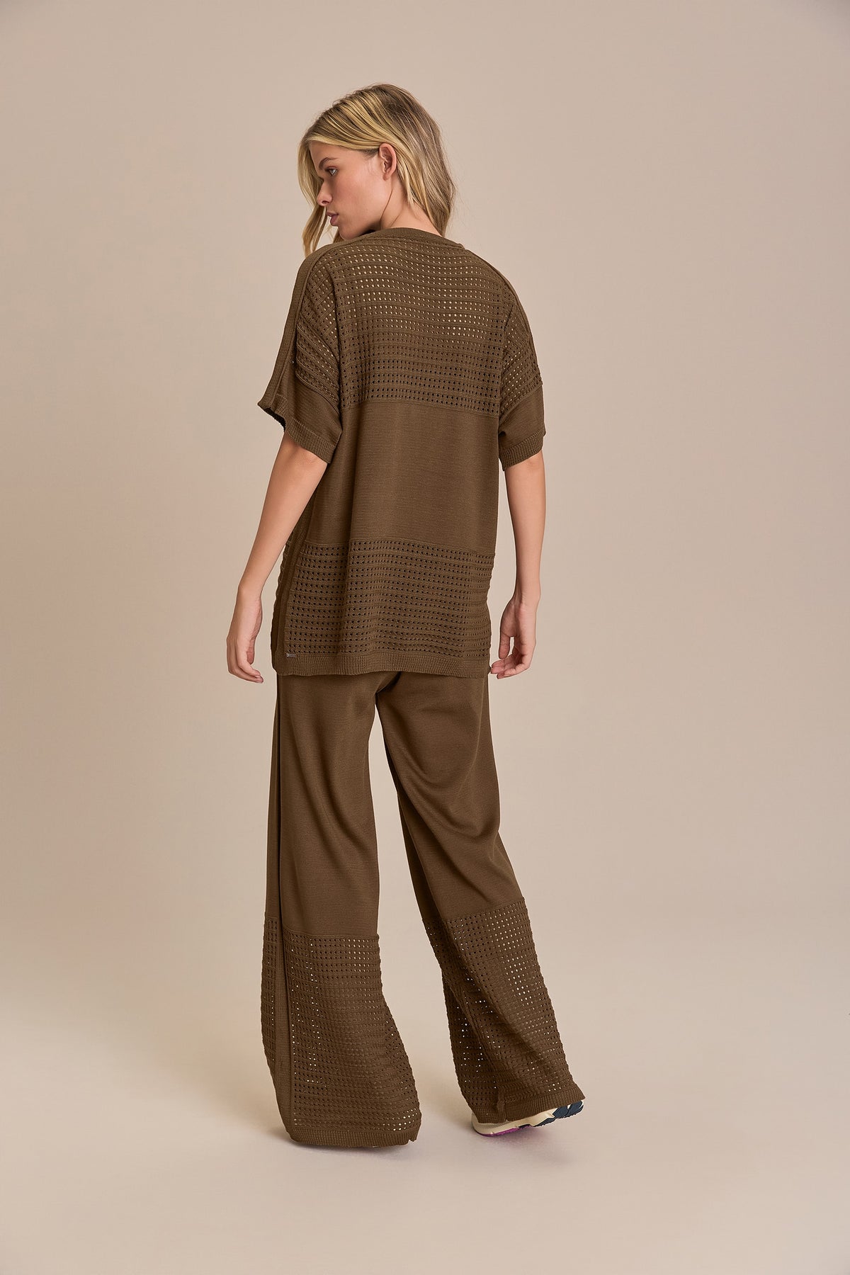 Sporty Knit V Shirt