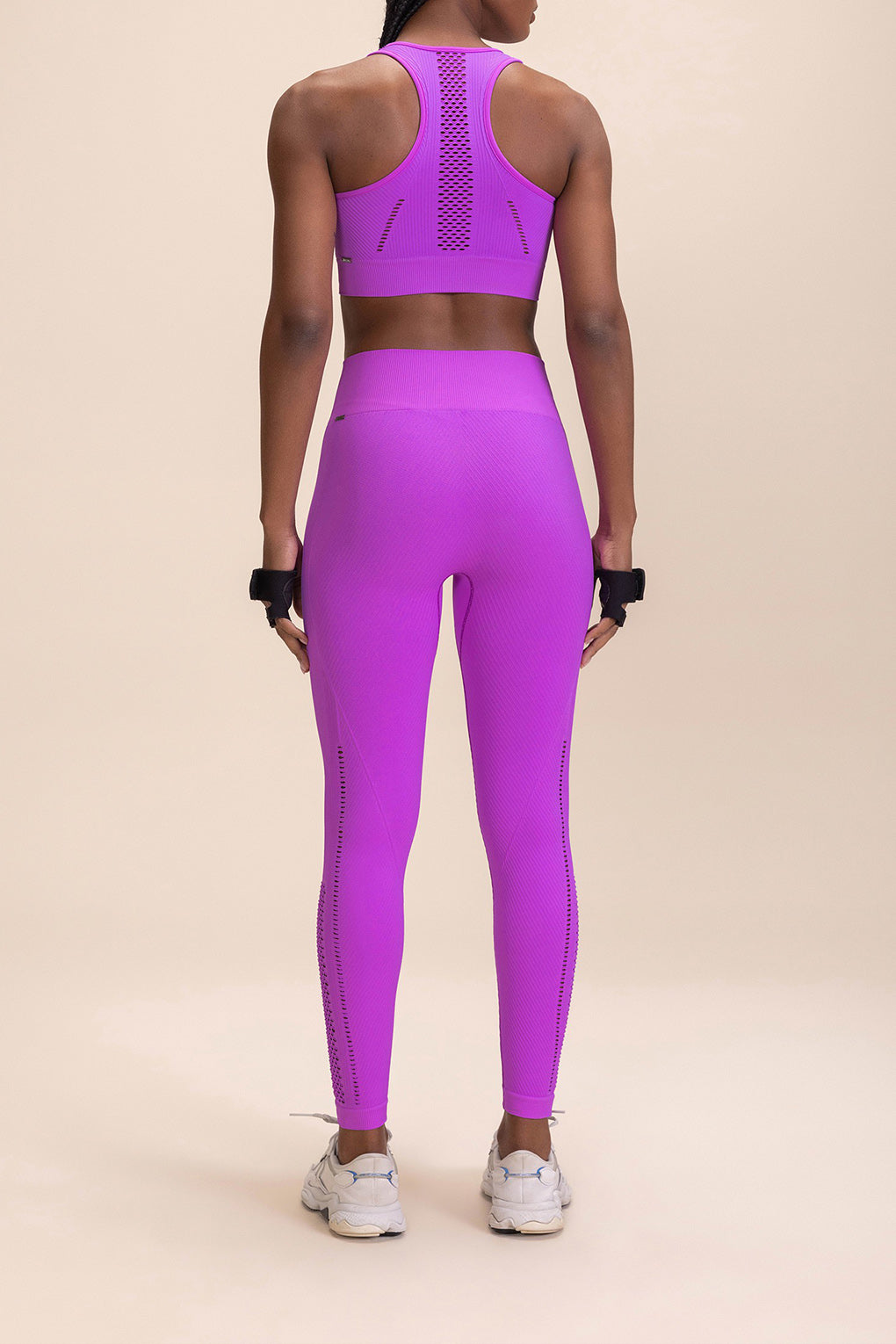 Dynamic Seamless Sports Bra