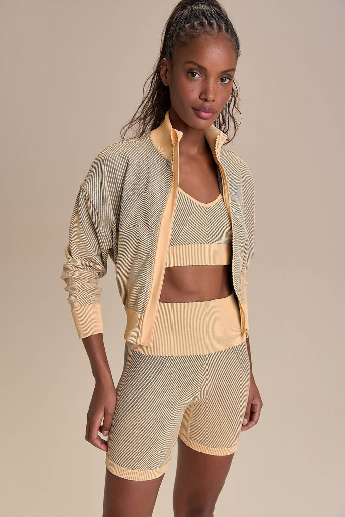 Seamless Diagonal Knit Shorts