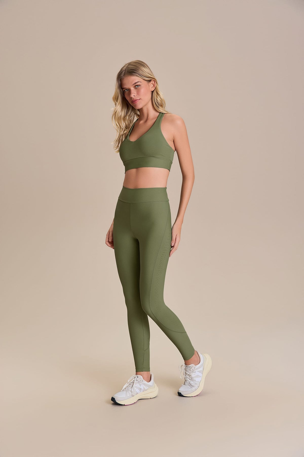 Sense® V Racerback Bra