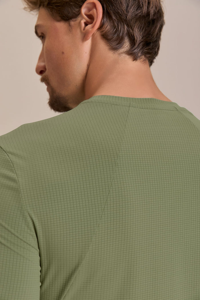 Men's Fit Air Move® T-Shirt